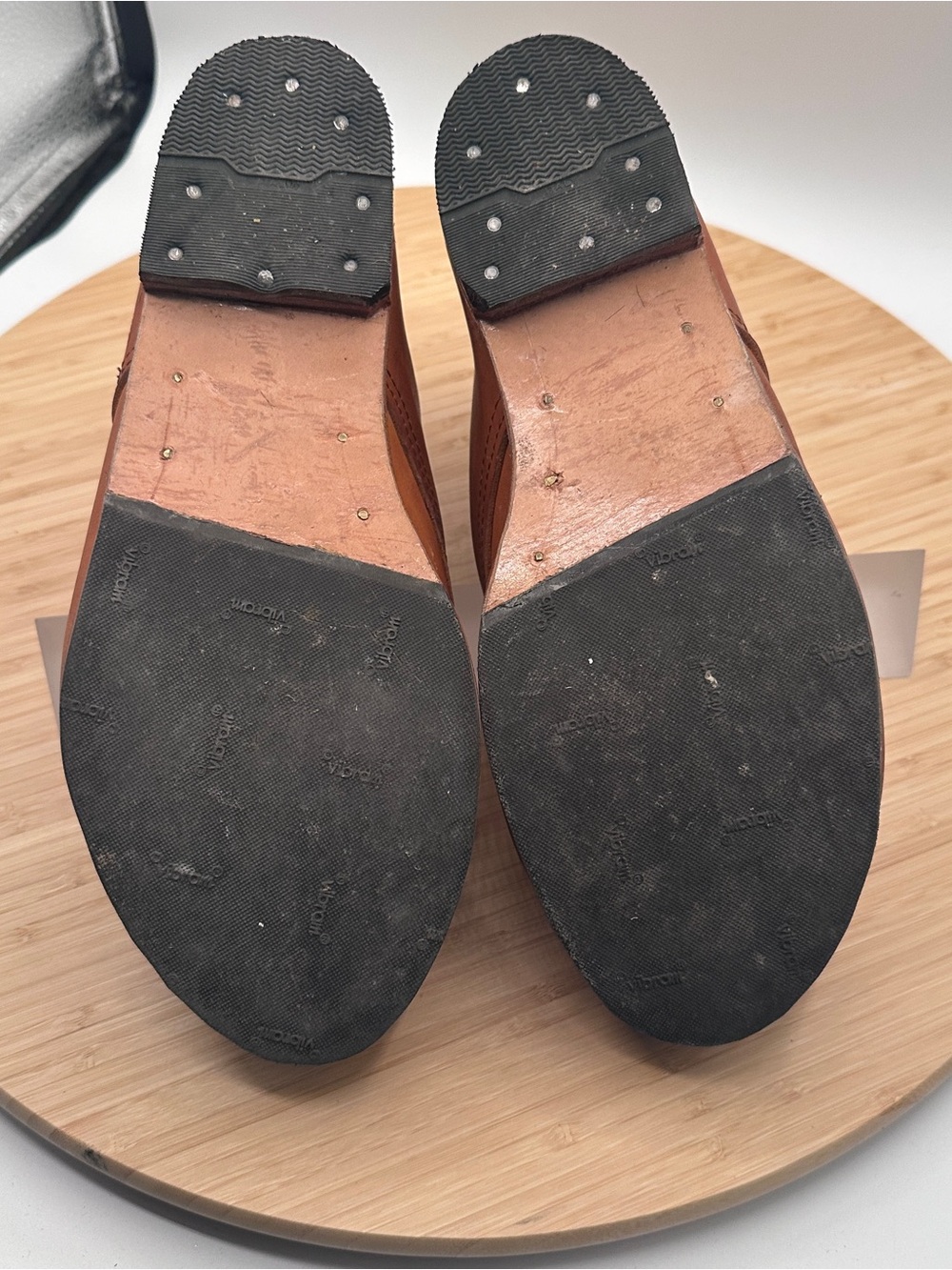 Bespoke, sturdy Chukka boots Size 12 Wide. Original boots made by cobbler. - Picture 6 of 15